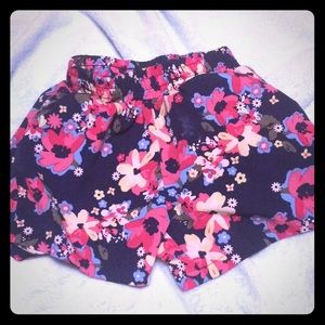 Floral young girls shorts size 6/6x